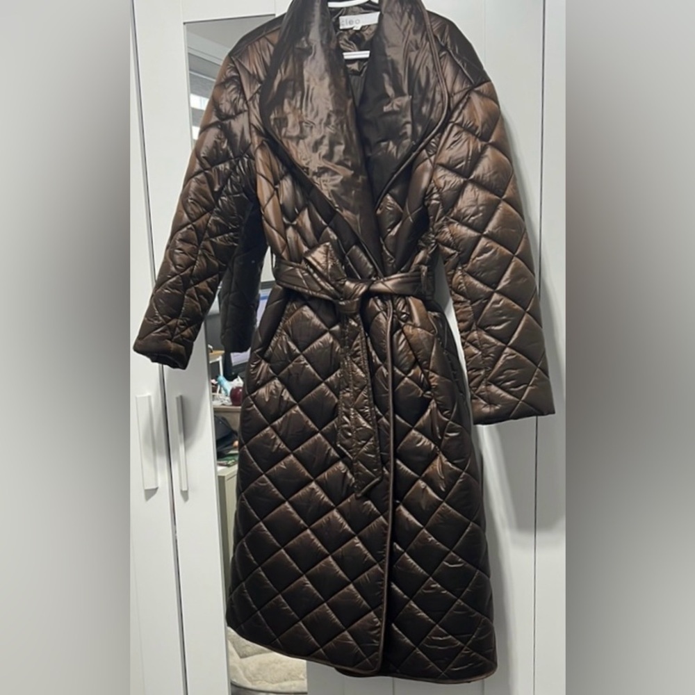 Cleo oversized bronze puffer - Picture 2 of 12
